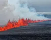 Erupție vulcanică inedită în Islanda. Lava a țâșnit dintr-o fisură nouă lungă de 2,4 kilometri