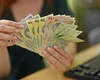 Salariile demnitarilor ar putea crește semnificativ odată cu noua lege a salarizării