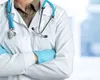 Medicii rezidenți resping propunerea lui Bolojan: „Motivați, nu obligați”
