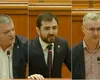 Scandal ca la ușa cortului între PSD și USR, în Parlament: „Nu trebuie să mai prezinți certificatul de handicapat! / Un traseist care lingea clanțele turnătorului Petrov!”