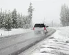 Ce trebuie să faci dacă rămâi blocat iarna cu maşina pe câmp. Sfaturi de condus iarna de la Titi Aur