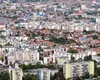 Piața imobiliară se cutremură. Mulți proprietari vor fi nevoiți să vândă, în timp ce băncile vor ”scăpa” de creditele imobiliare