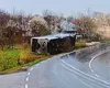 Accident dramatic în Ialomița! Autocar plin cu pasageri răsturnat în șanț, sunt 11 victime