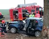 Tragedie în Tulcea. O femeie a murit, iar un bărbat şi un copil au fost răniţi după ce au intrat cu maşina într-un copac