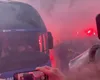Ga aanului, VIDEO: Fanii Barcelonei şi-au atacat propriul autocar din cauza fumului gros
