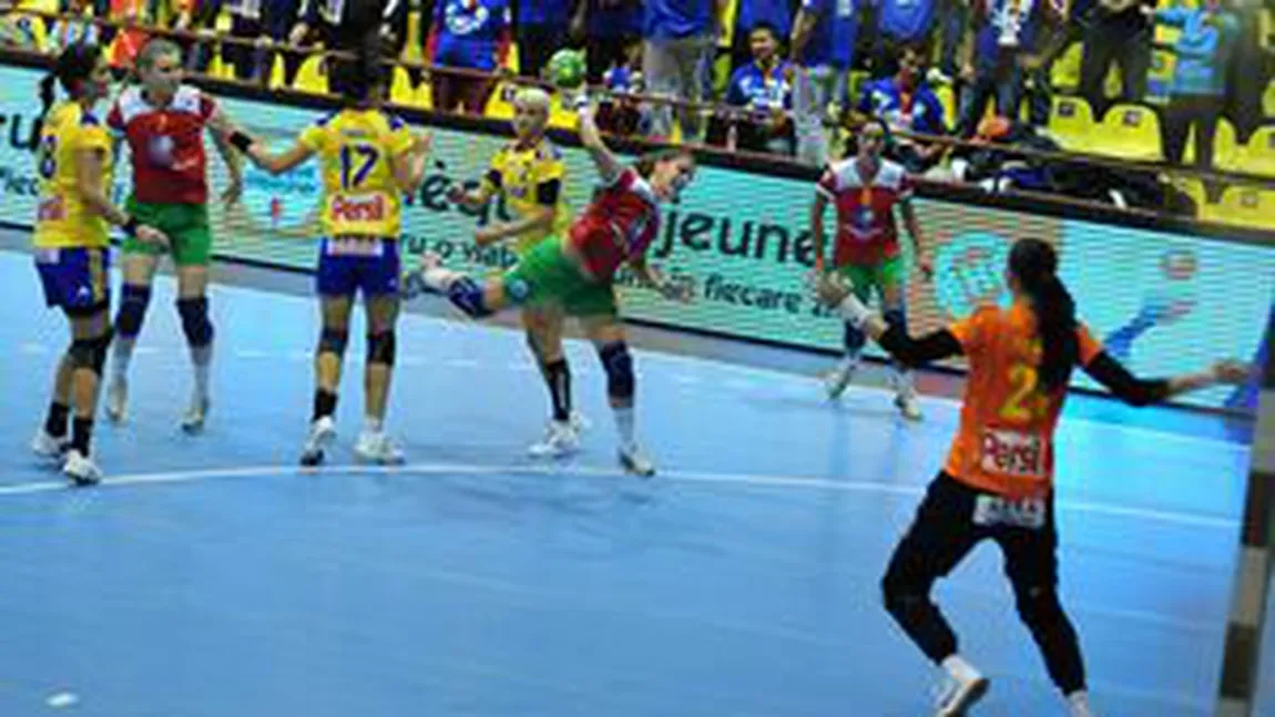 Handbal feminin: Grecia - România 18-38, în preliminariile CE 2012