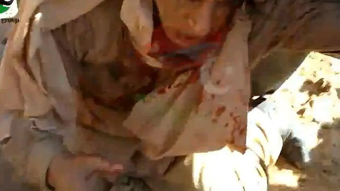 Un libian susţine că l-a ucis pe Gaddafi, într-un videoclip şocant