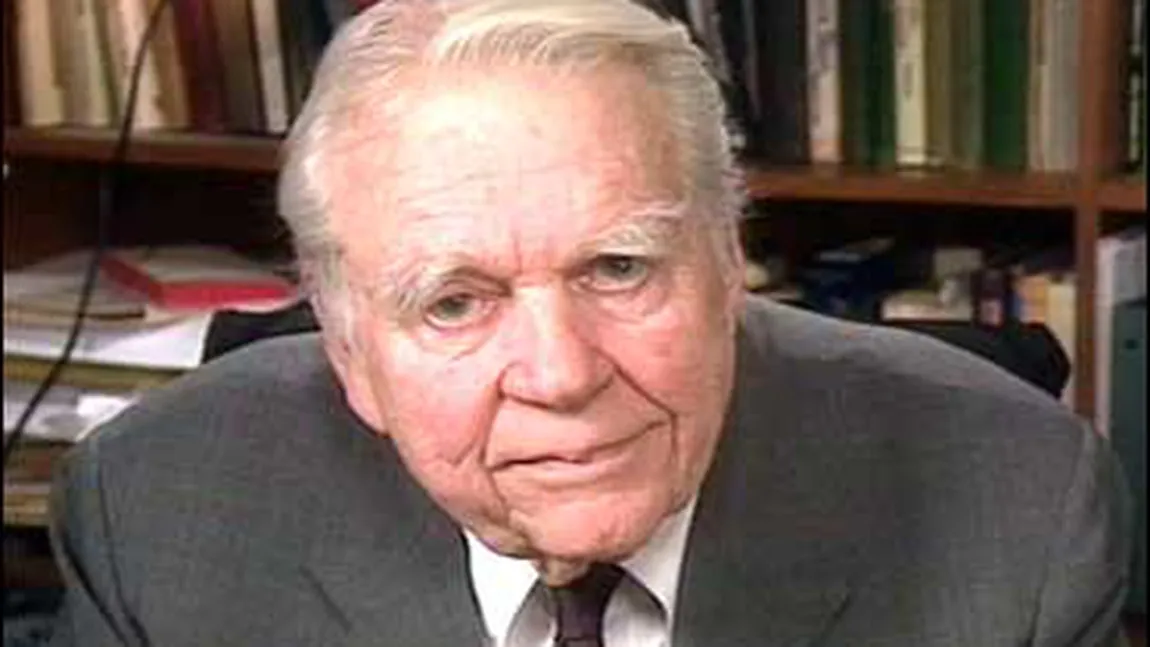 Andy Rooney, vedeta postului de televiziune CBS, a murit la 92 de ani
