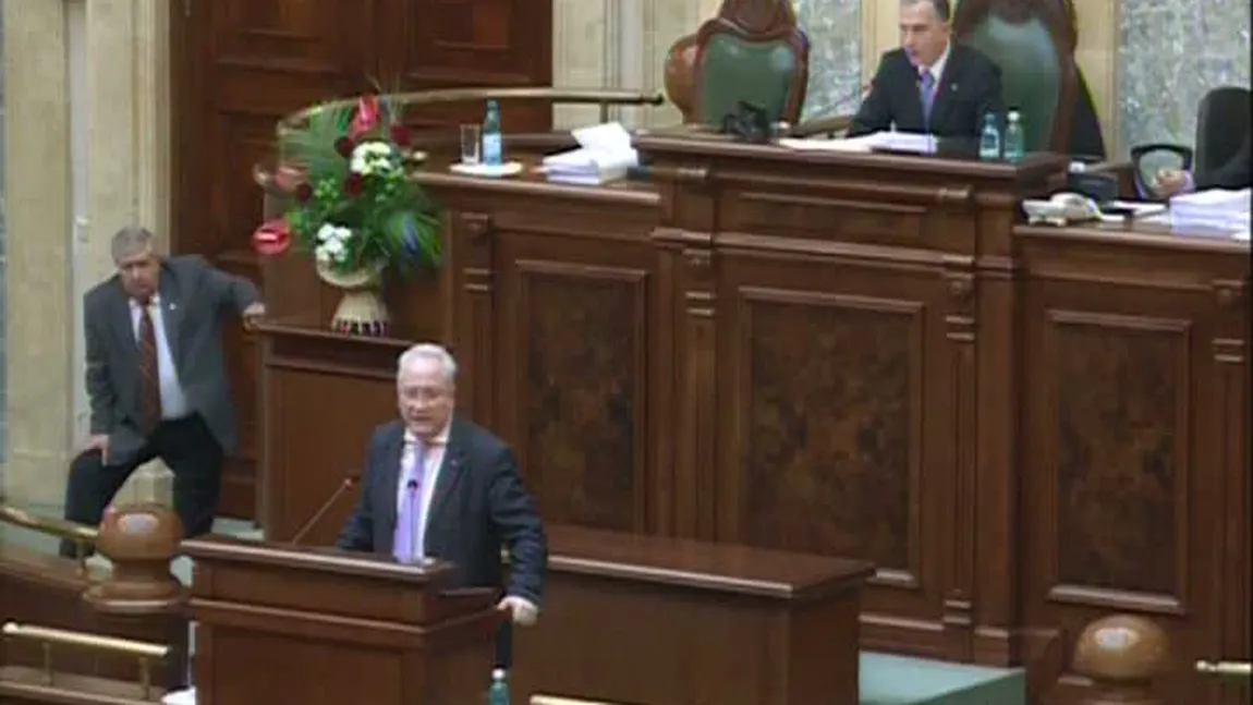 Geoană va ataca decizia CEX la Congresul PSD şi în instanţă