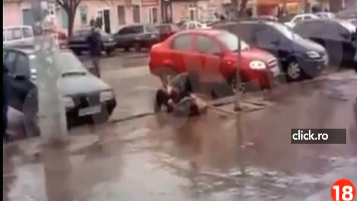 O partidă de sex eşuată pe străzile din Rusia VIDEO