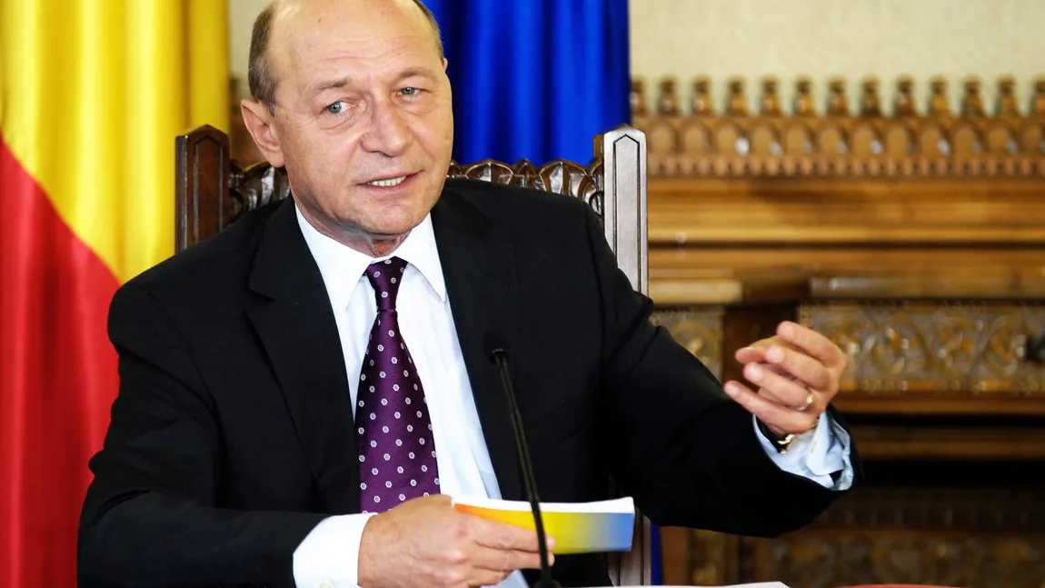 Băsescu îl laudă pe Geoană: Înlocuirea lui e o prostie!