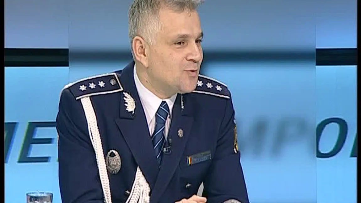 Atenţie la infractorii deghizaţi în colindători! VEZI SFATUL POLIŢIEI