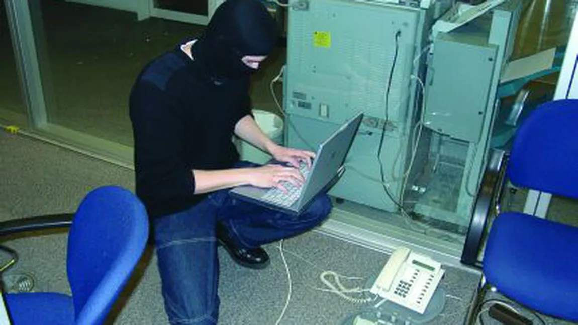 FBI se confruntă cu înmulţirea fraudelor informatice din România