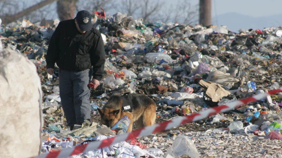 O fetiţă nou-născută a fost găsită moartă în groapa de gunoi din Baia Mare