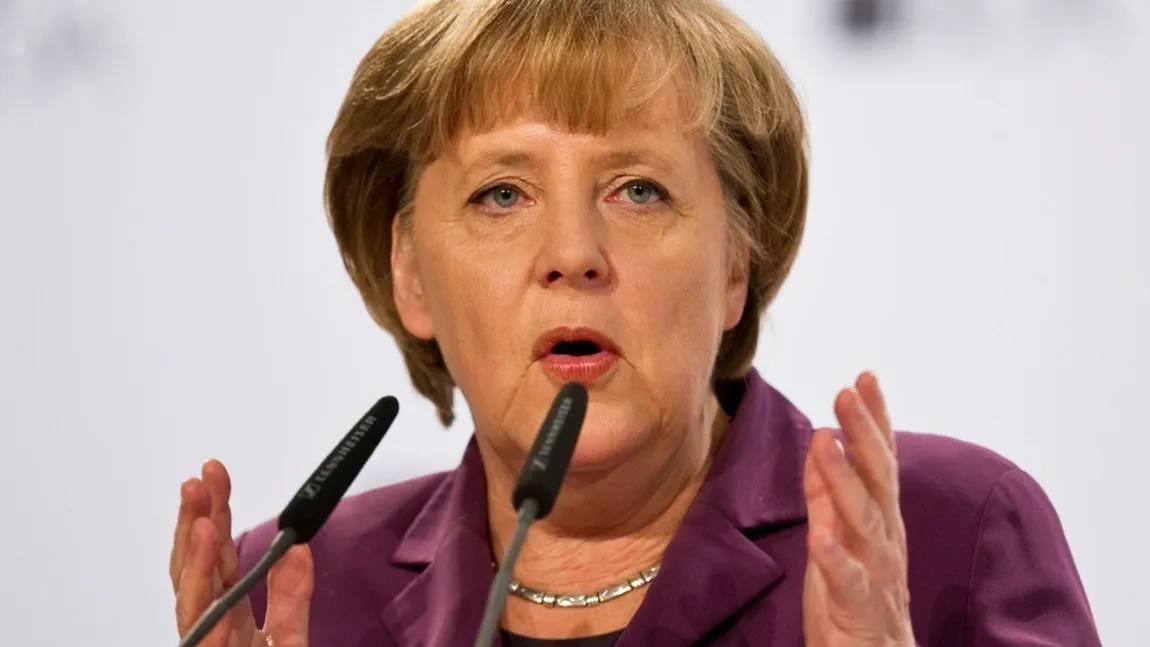 Merkel la Beijing: Euro a făcut Europa mai puternică