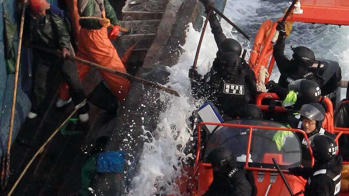 Membru al pazei de coastă sud-coreene ucis de pescari chinezi