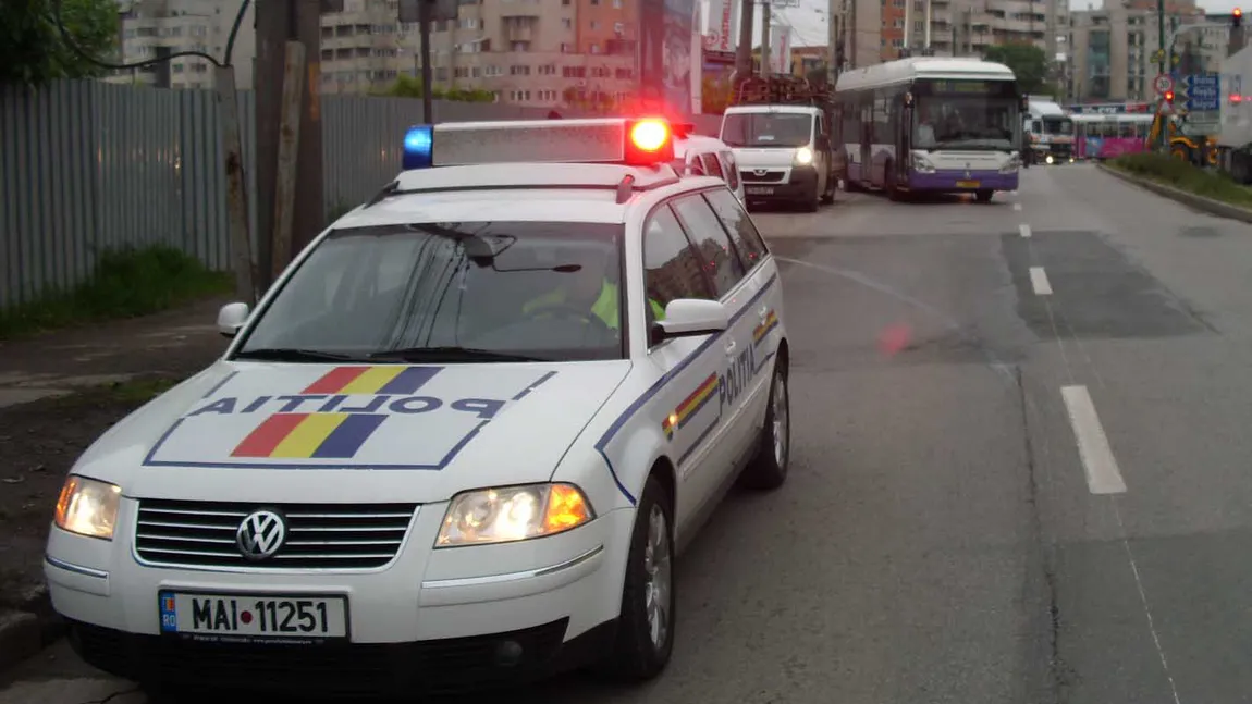 În prima zi de Crăciun, poliţiştii ruteri au dat peste o sută de amenzi şoferilor