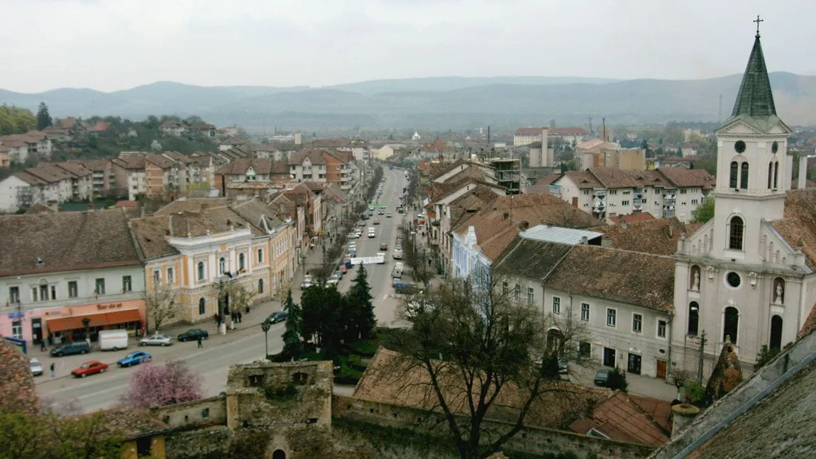 Turda şi localităţile din jur vor rămâne fără apă timp de 48 de ore
