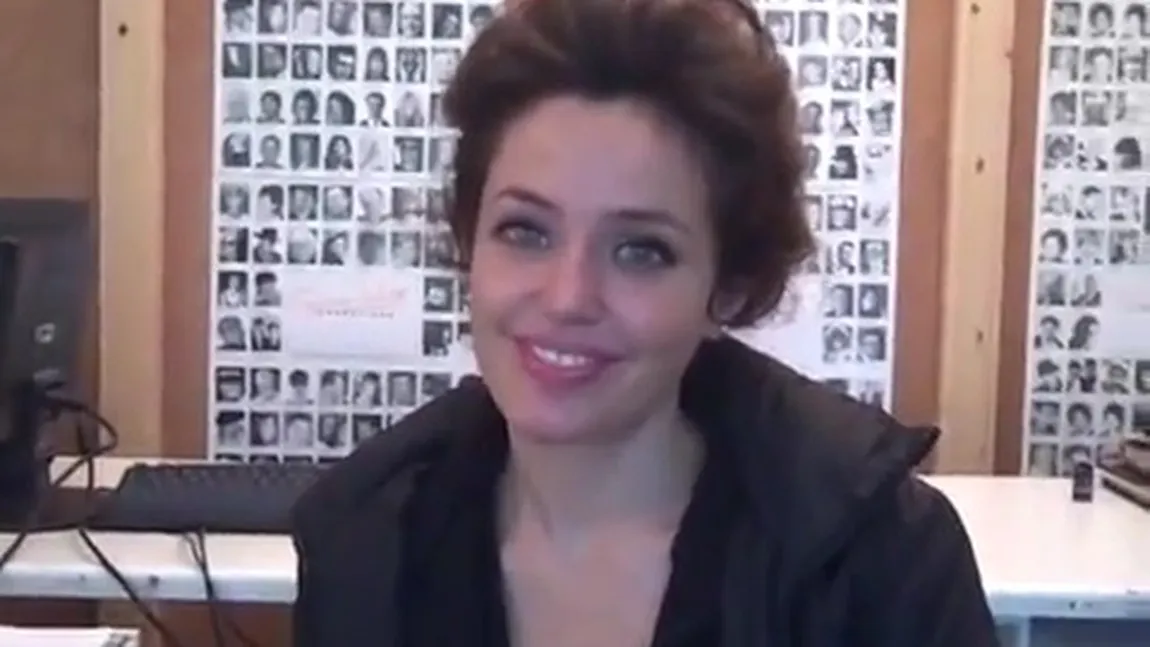 Ce asemănare izbitoare! S-a găsit dublura Angelinei Jolie VIDEO