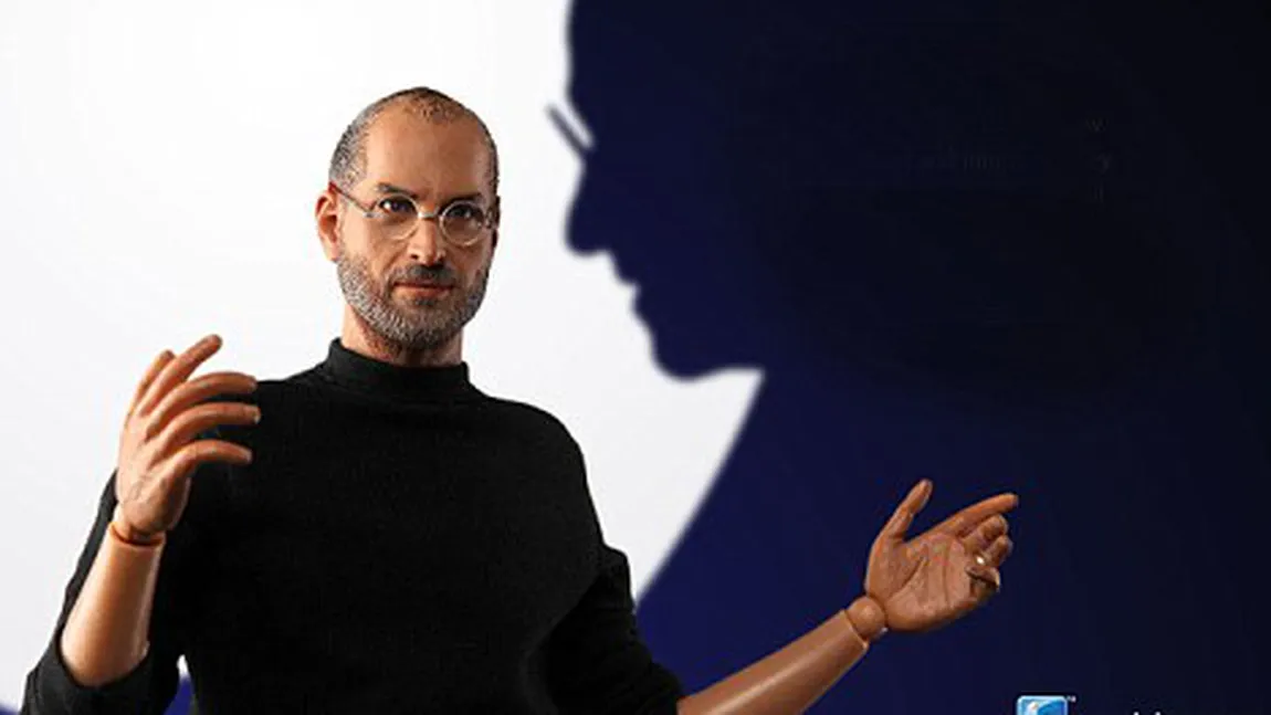 O companie de jucării lansează păpuşa Steve Jobs