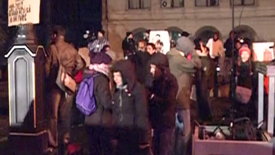 Românii din Canada au protestat în faţa Ambasadei la -25 de grade Celsius VIDEO