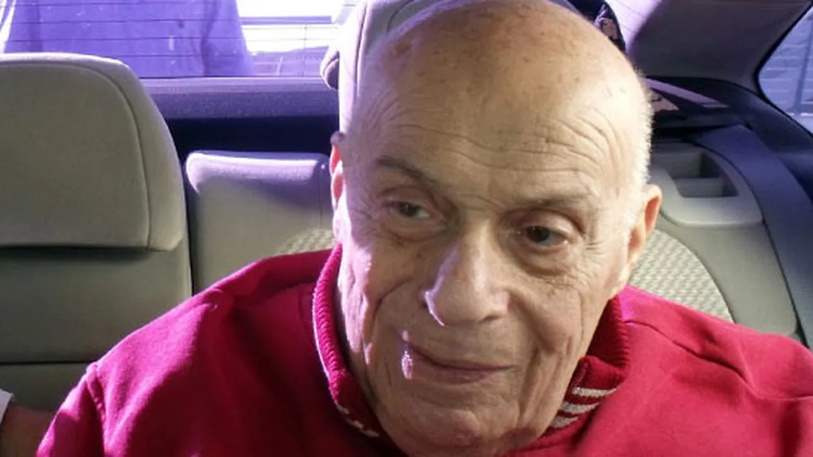 Fostul preşedinte cipriot-turc Rauf Denktas a murit