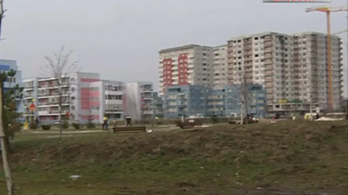 Păcăliţi de socrul vedetei TV Şerban Huidu. Mii de euro pentru un apartament inexistent VIDEO