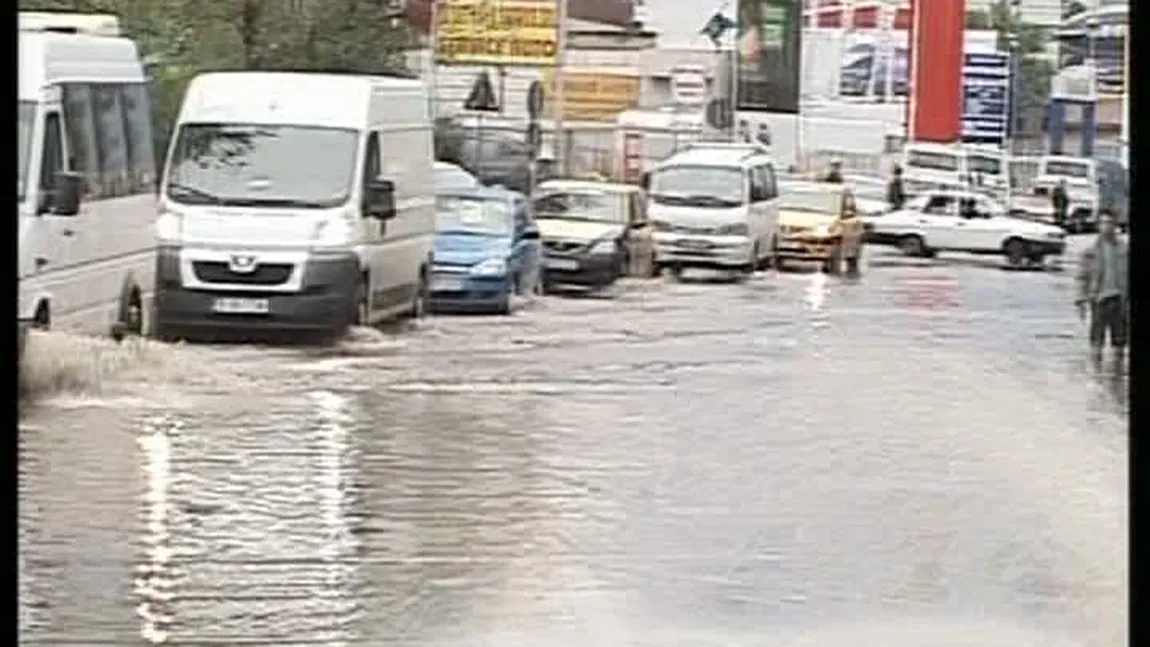 Bucureştiul, în pericol de inundaţii. Vezi care sunt zonele inundabile din Capitală