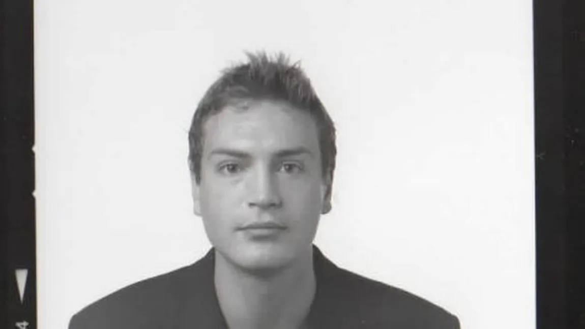 Un fotomodel s-a sinucis din cauza durerii de dinţi