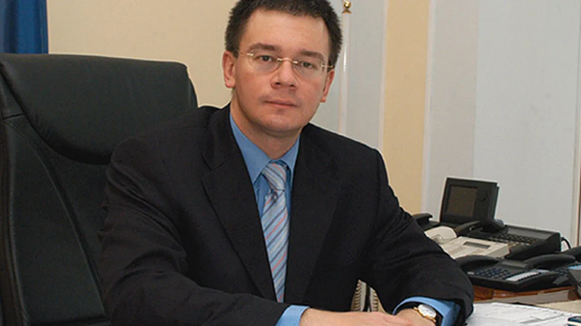 Ungureanu convoacă în şedinţă autorităţile implicate în combaterea evaziunii fiscale