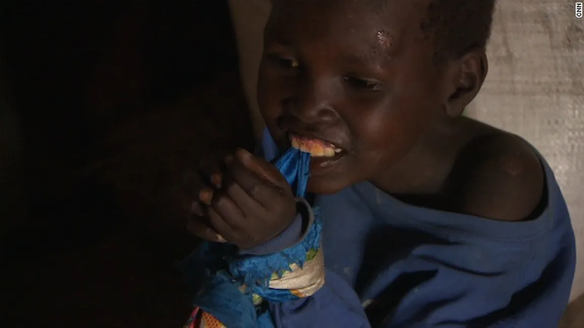 Boala misterioasă care îi transformă pe copiii din Africa în zombi VIDEO