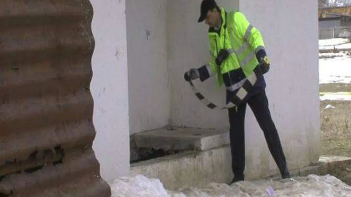 TRAGEDIE Un copil de 2 ani şi jumătate a murit după ce a căzut în hazna, în Sibiu