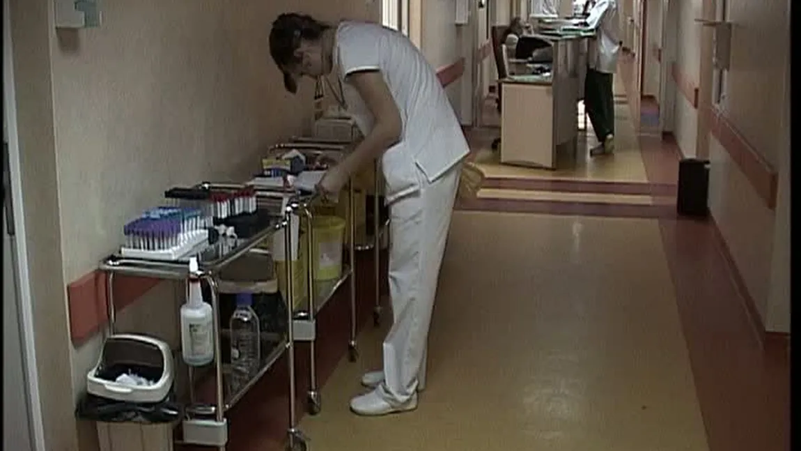 Angajaţii unui spital din Capitală, obligaţi să restituie sporurile salariale