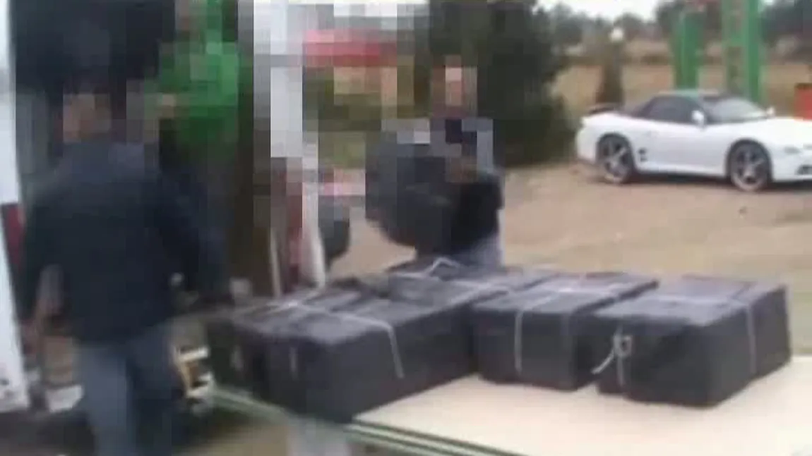 Percheziţii în Buzău şi Brăila, la persoane suspectate de contrabandă cu alcool