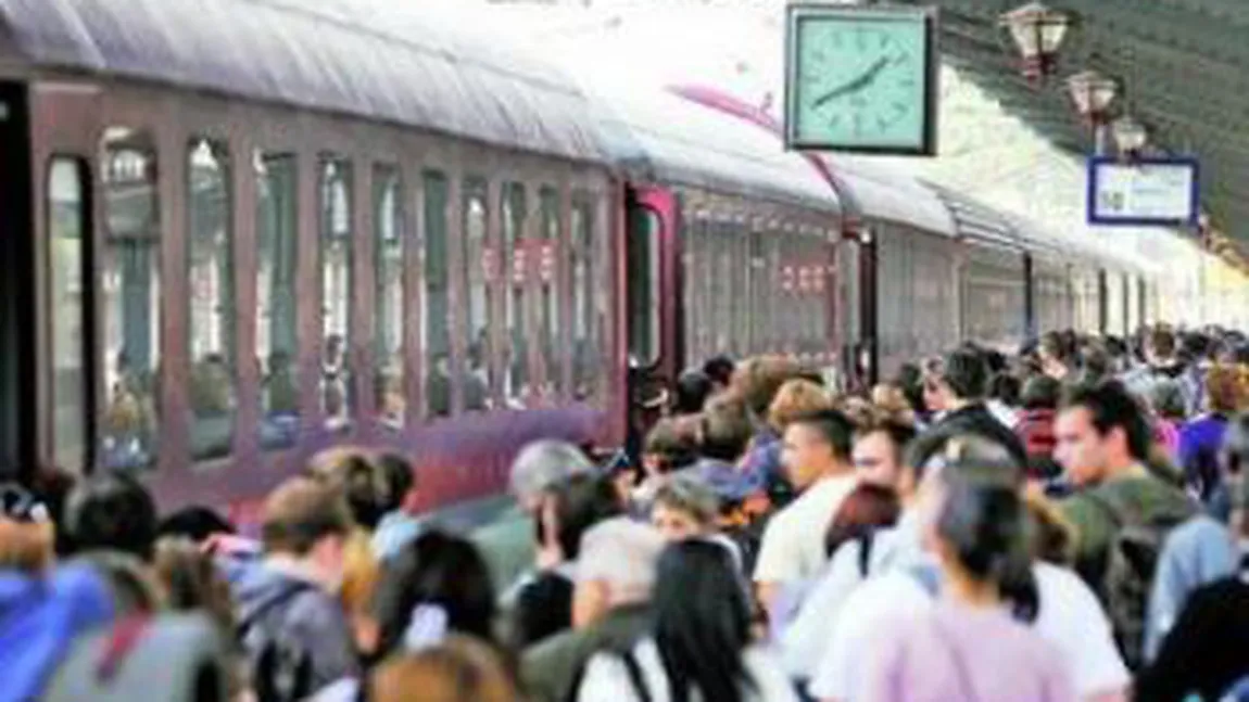 CFR Călători suplimentează numărul de trenuri în perioada Paştelui. Vezi pe ce rute