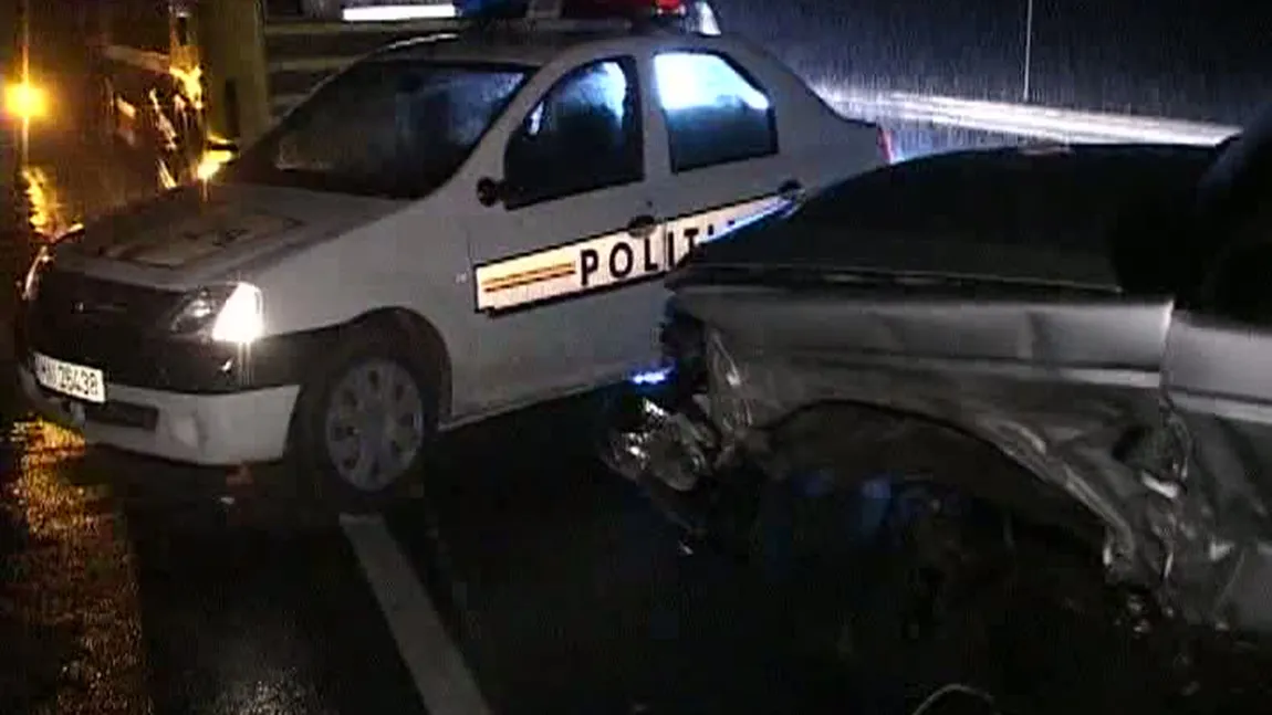 Patru persoane, rănite într-un accident cu cinci maşini VIDEO