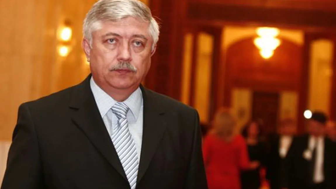 Deputatul Cătălin Croitoru îşi dă demisia din PDL şi trece la PSD VIDEO