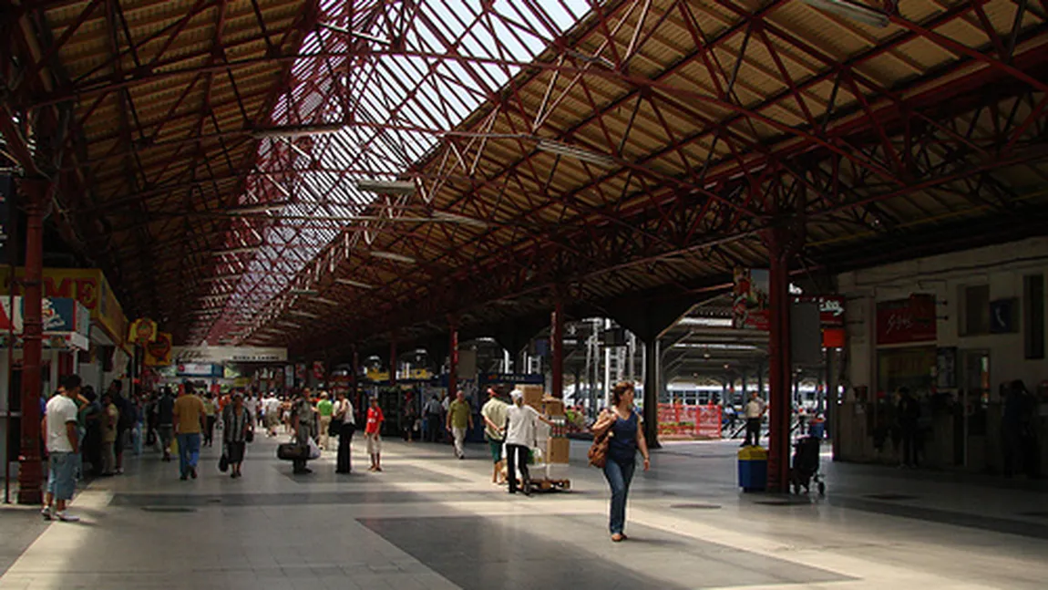Trenurile între Bucureşti şi Constanţa, Braşov, Timişoara au întârzieri între 20 şi 60 de minute