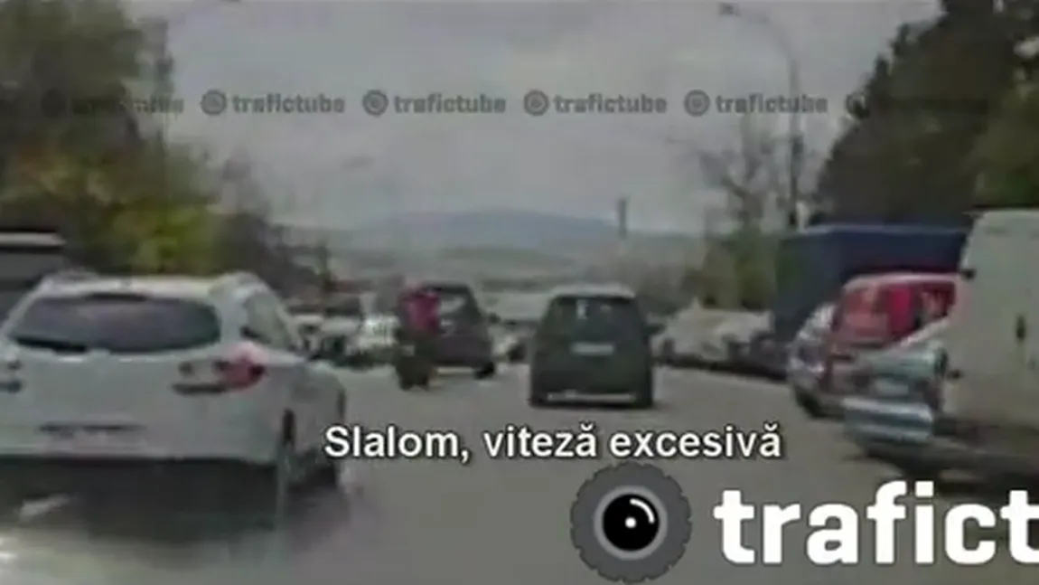 Accident mortal pentru un motociclist care gonea nebuneşte printre maşini VIDEO