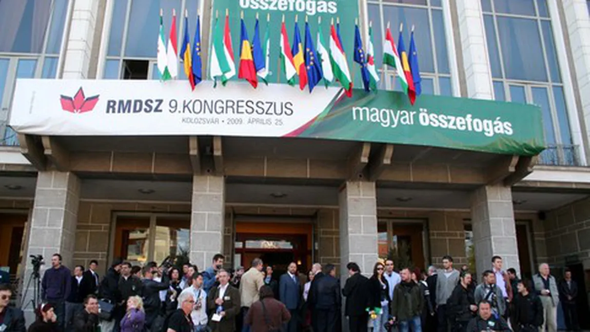 Obiectivul UDMR: Maghiara, limbă oficială la nivel regional în 20 de ani