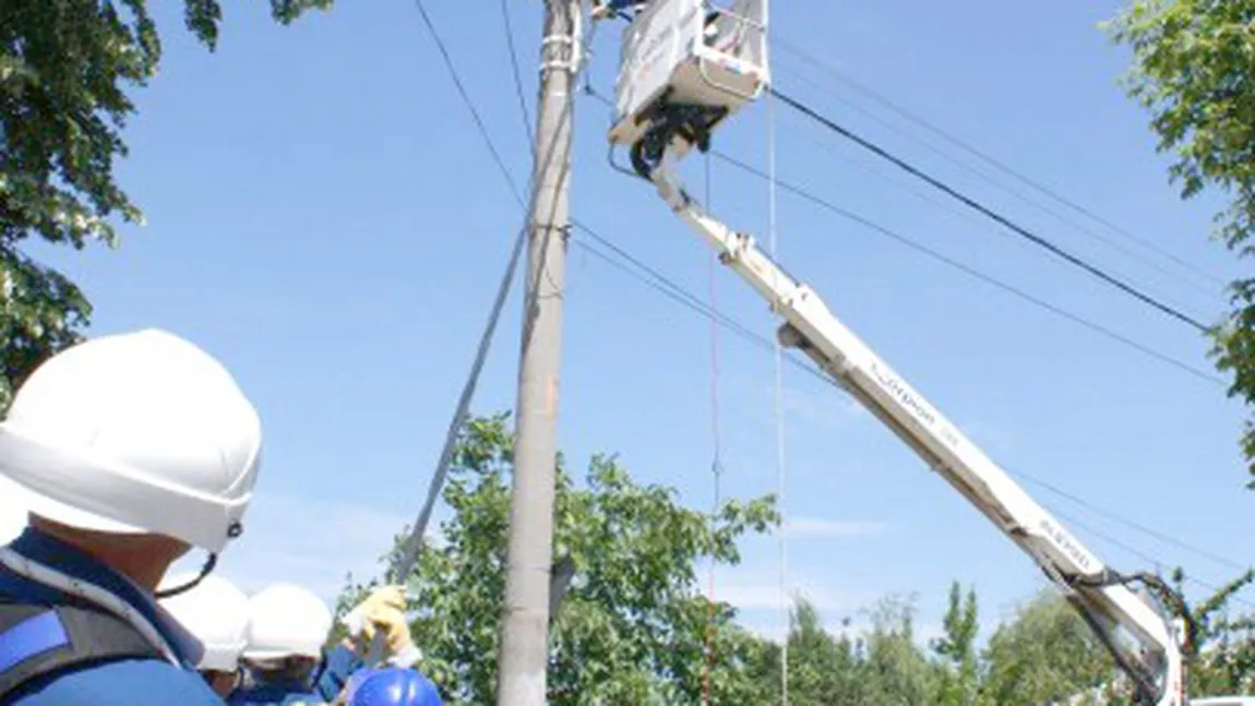 Mai multe zone din Capitală rămân marţi fără energie electrică