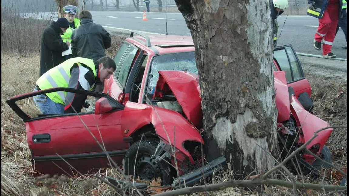 PIETONII, VINOVAŢI de producerea a peste 20% dintre ACCIDENTELE de circulaţie GRAVE