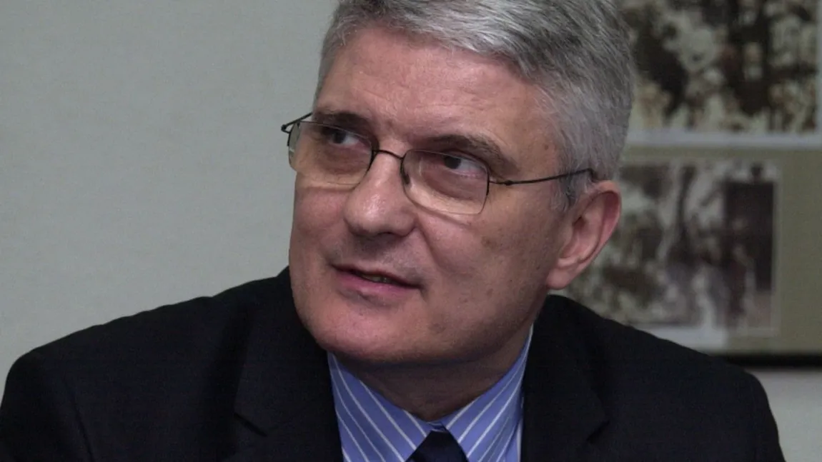 În ce să ne investim banii şi cum să ne ţinem economiile. Sfaturile lui Daniel Dăianu