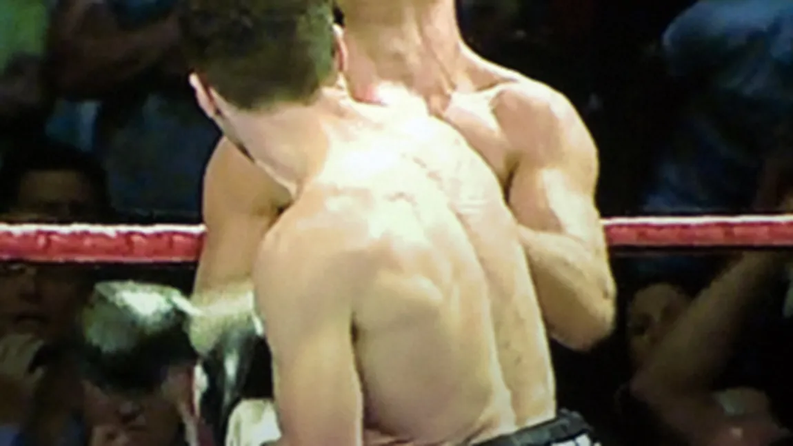 Tristeţe mare la Pechea, după înfrângerea lui Lucian Bute VIDEO