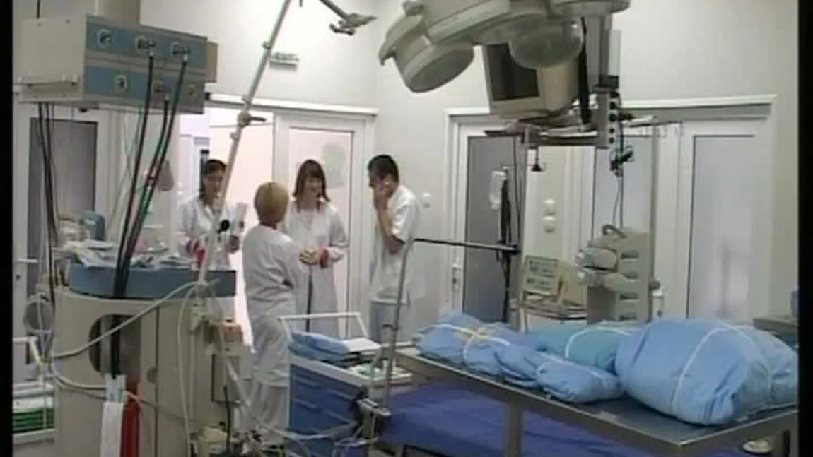 Scandal în spital: doctoriţă şi două asistente BĂTUTE de doi beţivi în Mehedinţi