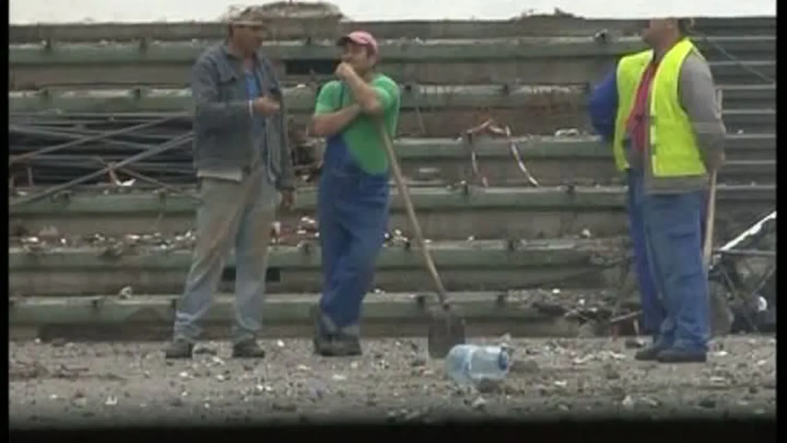 Reparaţii în ritm de melc la sala de sport din Ploieşti VIDEO