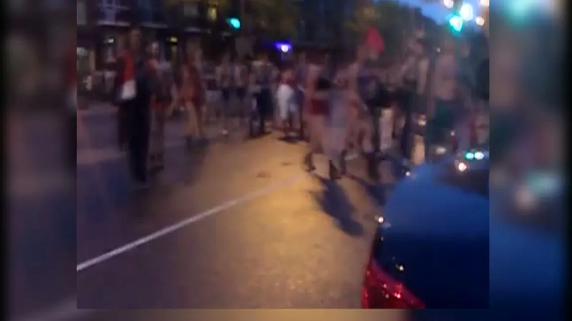 Protest inedit la Montreal: Mii de studenţi au defilat în pielea goală pe străzi VIDEO