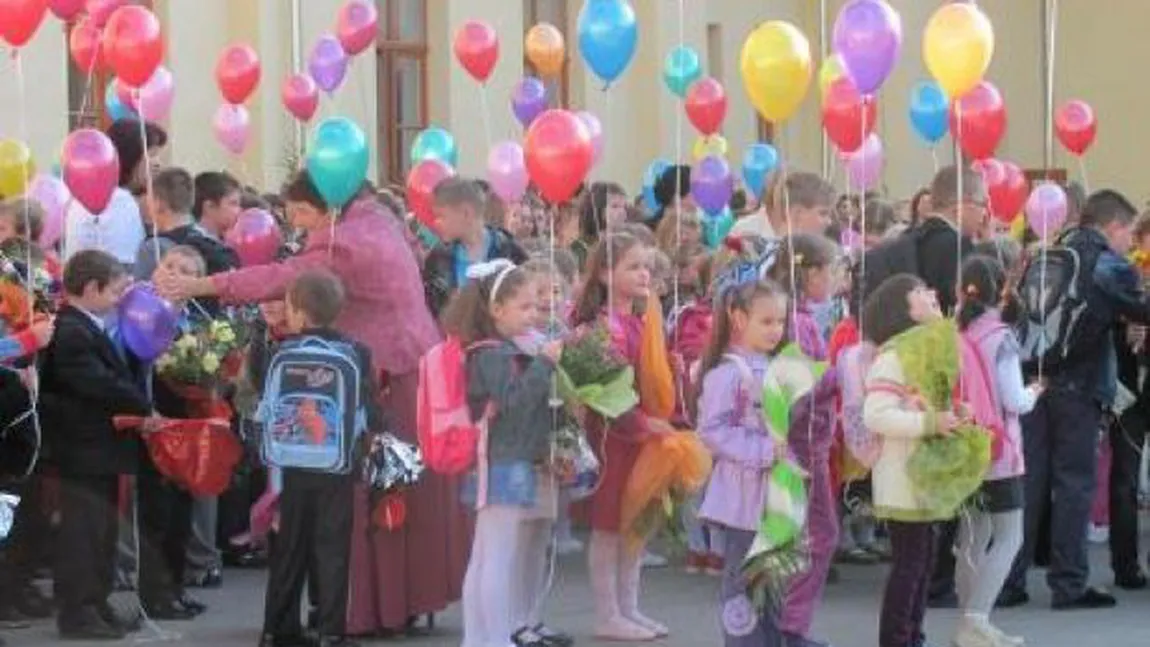Klaus Iohannis spune că şcolile sunt pregătite, dar nu participă la festivitatea începutului de an şcolar