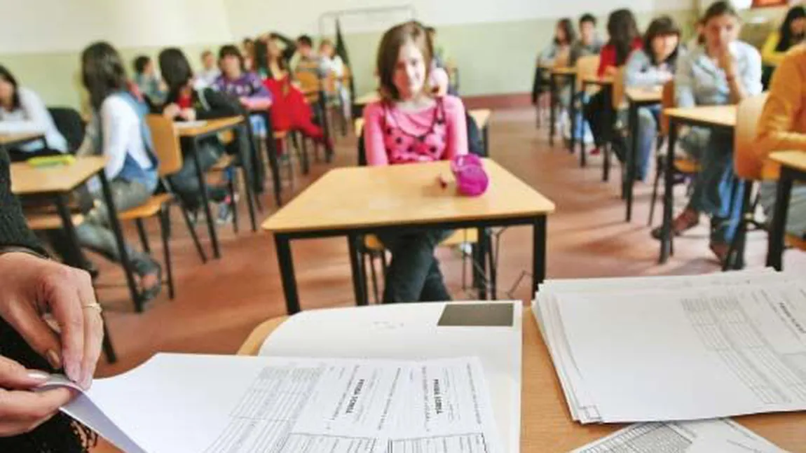 EVALUARE NAŢIONALĂ 2012 Elevii de clasa a 8-a au susţinut miercuri proba la matematică