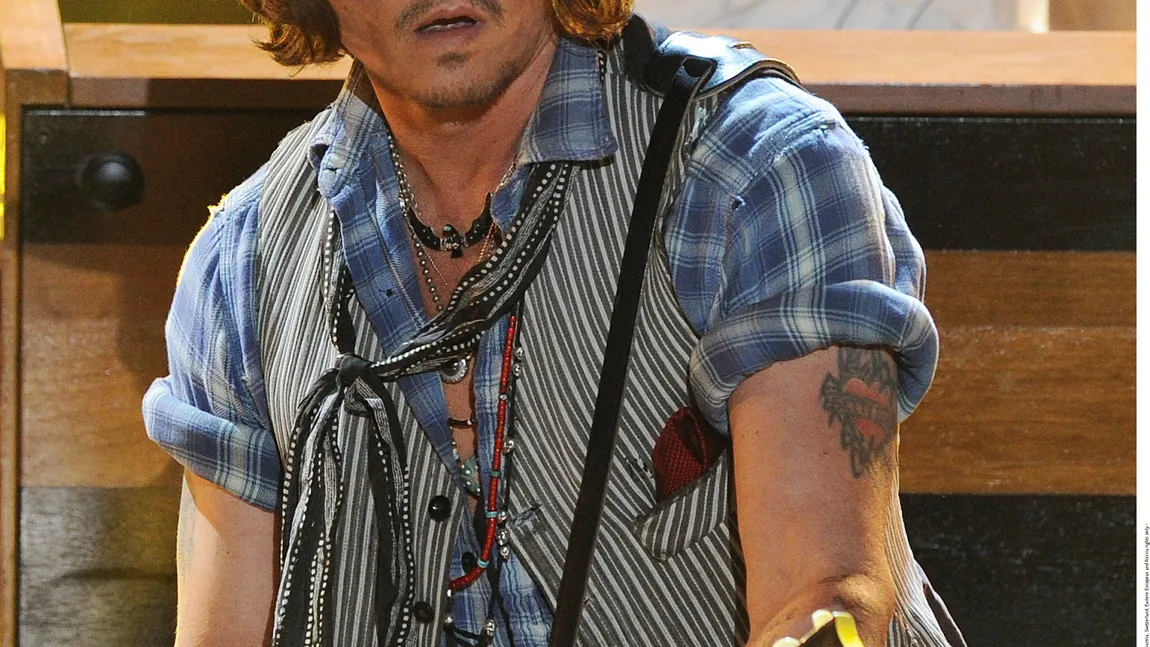 Johnny Depp, în concert: A cântat alături de o trupă cunoscută la MTV Movie Awards VIDEO